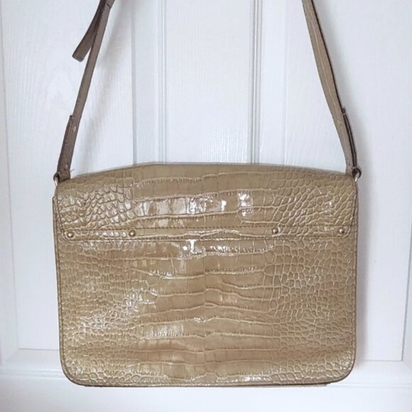 Kate Spade Knightsbridge Scout croc embossed messenger bag EUC - Picture 8 of 8